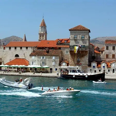 Businci * Trogir