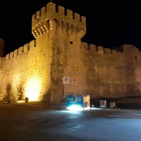 Businci شقة تروغير